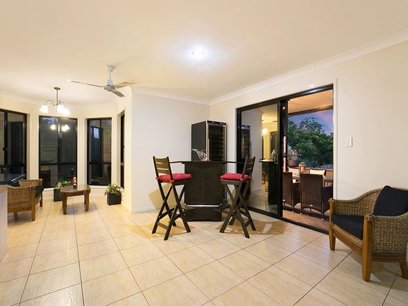 5 Rubens Street, Mackenzie QLD 4156