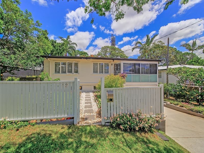 12 Monza Street, Holland Park West QLD 4121