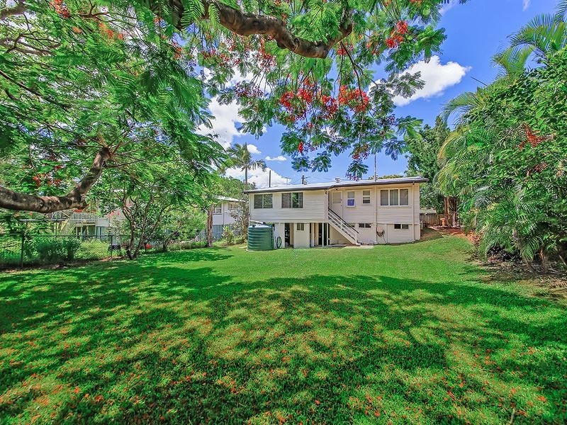 12 Monza Street, Holland Park West QLD 4121