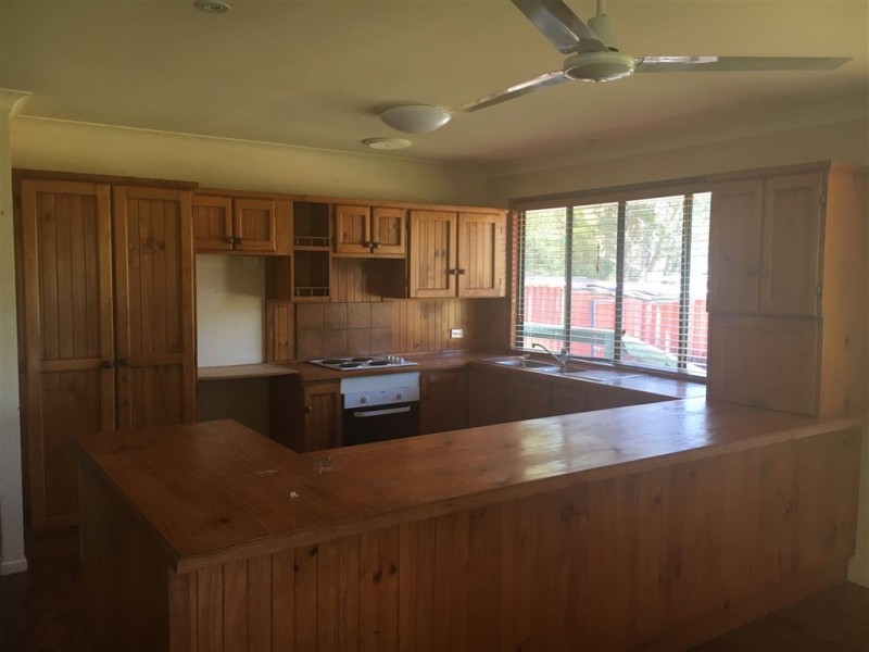 11 Fernbourne Road, Wellington Point QLD 4160