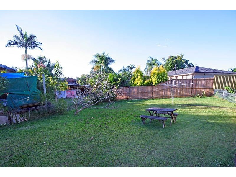 1 Nogoa Street, Carina Heights QLD 4152