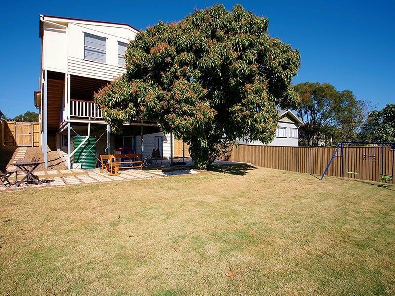 42 Jerome Street, Coorparoo QLD 4151