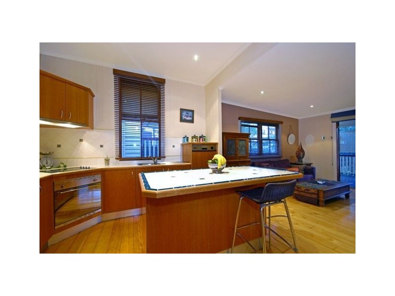 39 Gordon Street, Greenslopes QLD 4120