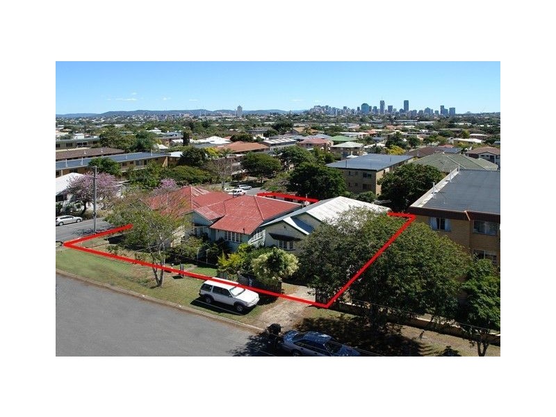 40 Kitchener Street, Coorparoo QLD 4151