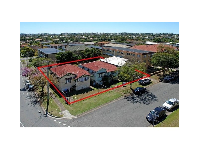 40 Kitchener Street, Coorparoo QLD 4151