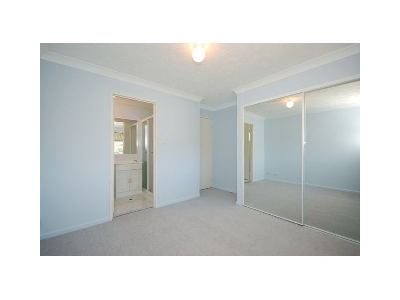 5/98 Pembroke road, Coorparoo QLD 4151