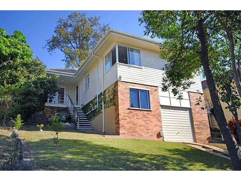 55 Oxley Drive, Holland Park QLD 4121