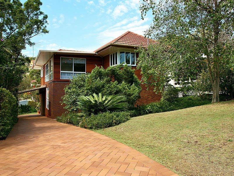 92 Brodie Street, Holland Park West QLD 4121