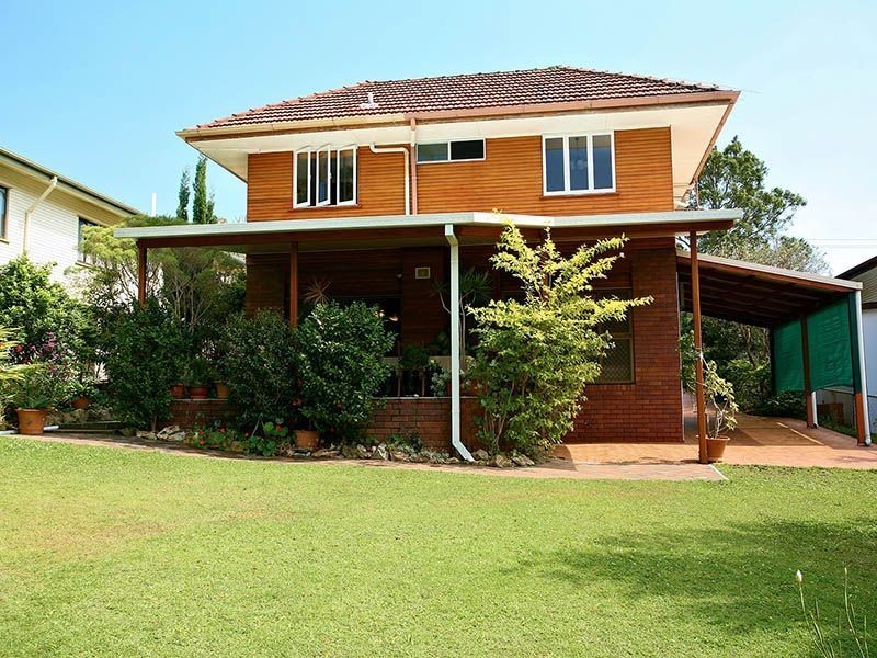 92 Brodie Street, Holland Park West QLD 4121