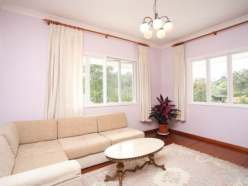 92 Brodie Street, Holland Park West QLD 4121