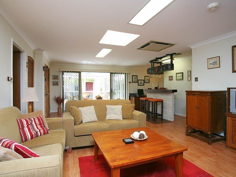 5 Ben Ean Street, Holland Park QLD 4121