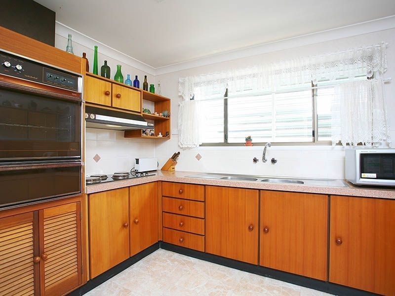 5 Ben Ean Street, Holland Park QLD 4121