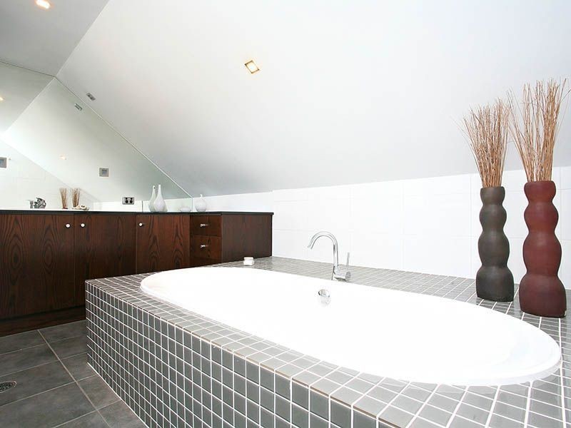 15 Jocelyn Place, Mount Gravatt East QLD 4122