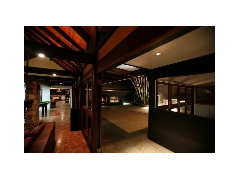 15 Jocelyn Place, Mount Gravatt East QLD 4122