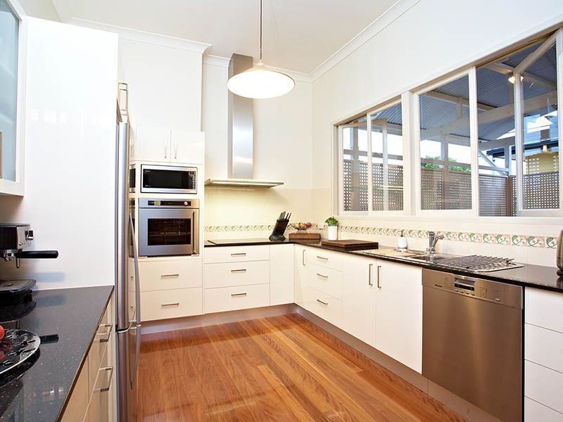 41 Riddings Street, Coorparoo QLD 4151