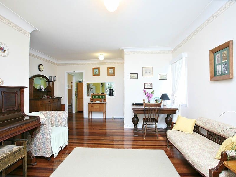 83 Norfolk Street, Coorparoo QLD 4151