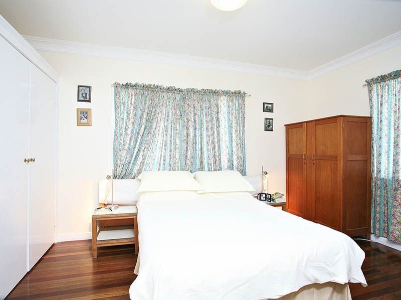 83 Norfolk Street, Coorparoo QLD 4151