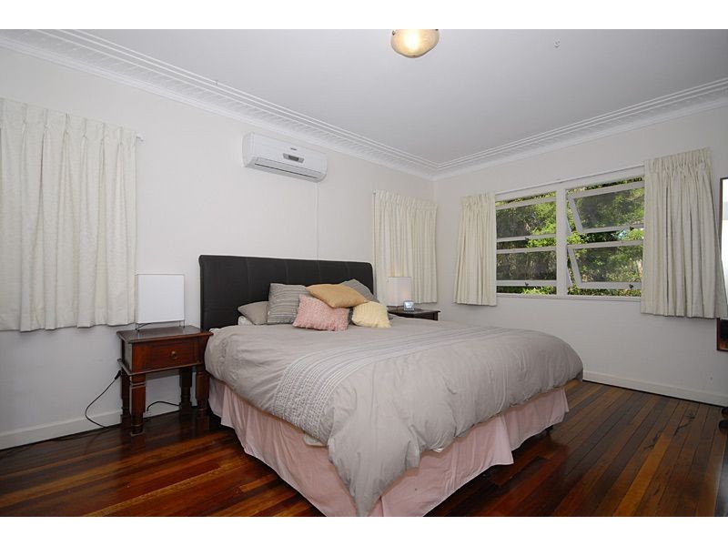 62 Buena Vista Avenue, Coorparoo QLD 4151