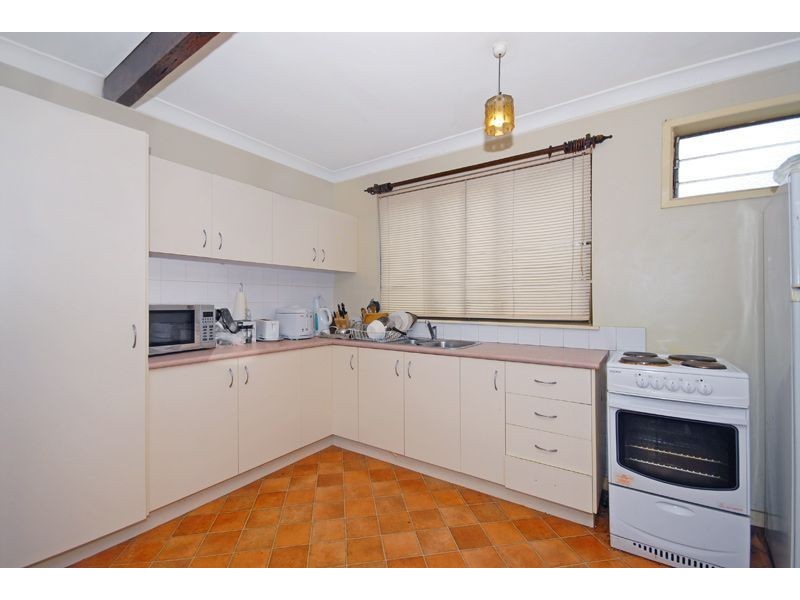58 Baron Street, Greenslopes QLD 4120