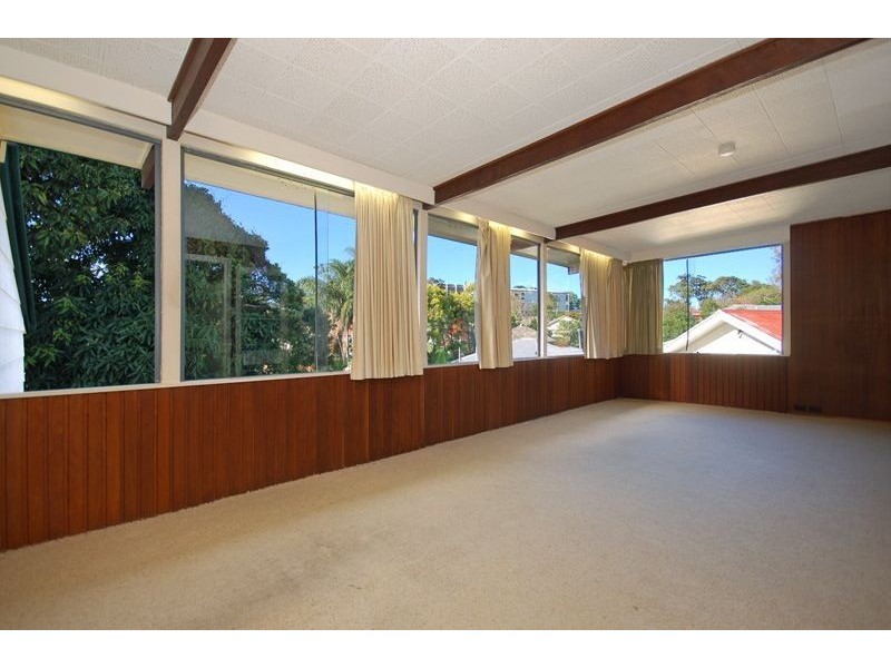 58 Oxley Drive, Holland Park QLD 4121