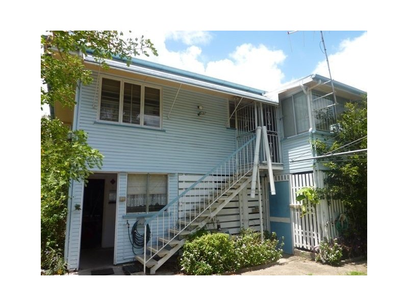 26 Robinson Street, Coorparoo QLD 4151