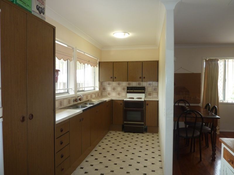 22 Burrabirra Street, Mount Gravatt East QLD 4122