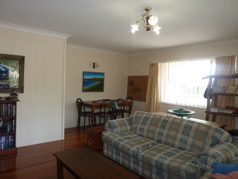 22 Burrabirra Street, Mount Gravatt East QLD 4122