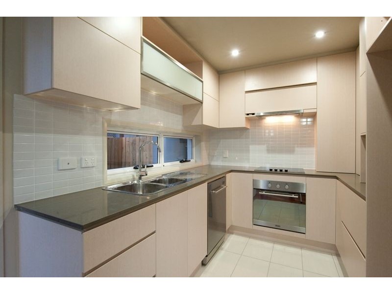 1/16 Ormuz Street, Carina Heights QLD 4152