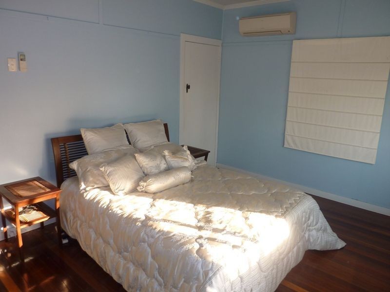 42 Capella Street, Coorparoo QLD 4151