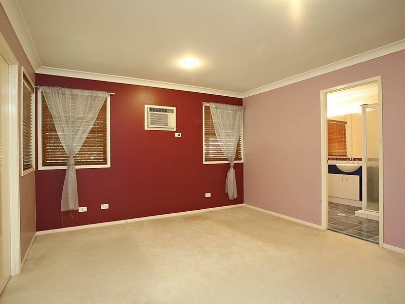 25 Bevan Street, Mount Gravatt East QLD 4122