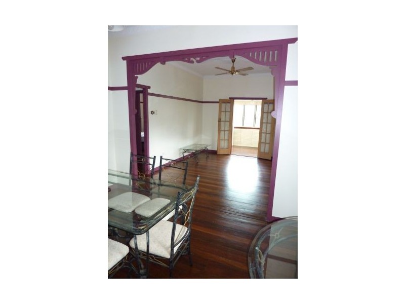 13 Flower Street, Woolloongabba QLD 4102