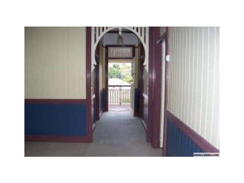 55 Macaulay Street, Coorparoo QLD 4151