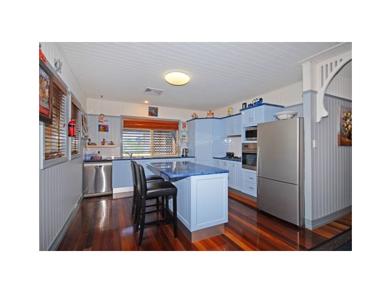 3A Galway Street, Greenslopes QLD 4120