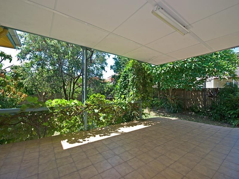 168 Harold Street, Holland Park QLD 4121