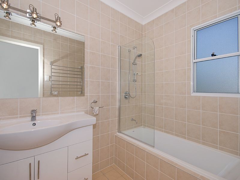 168 Harold Street, Holland Park QLD 4121