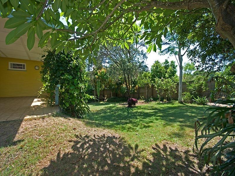168 Harold Street, Holland Park QLD 4121