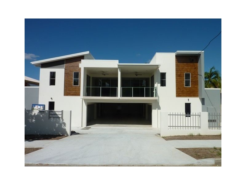 2/46 Leicester Street, Coorparoo QLD 4151