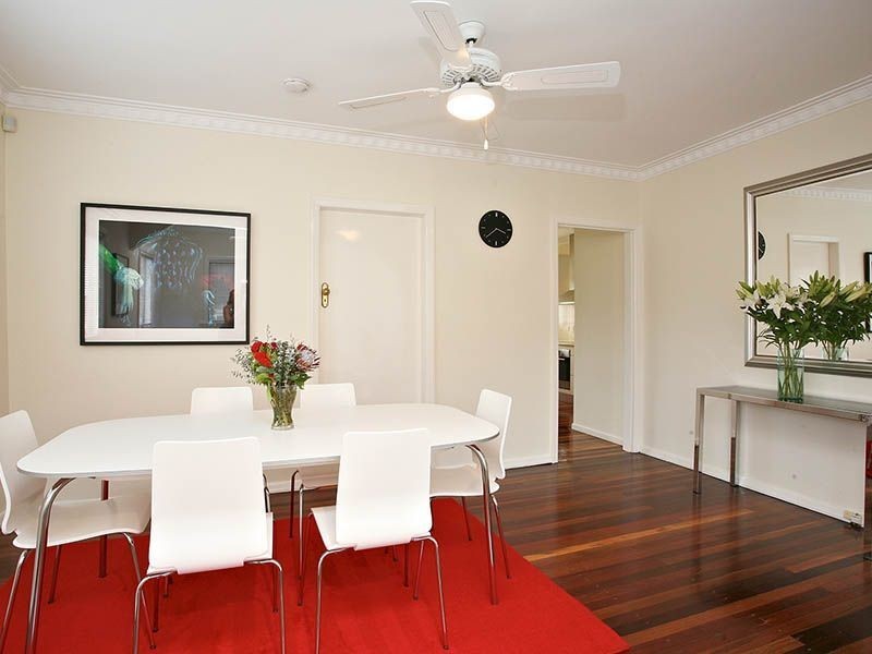 25 Galsworthy Street, Holland Park West QLD 4121