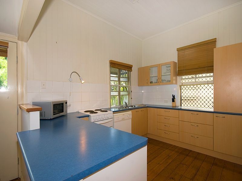 95 Ekibin Road, Annerley QLD 4103