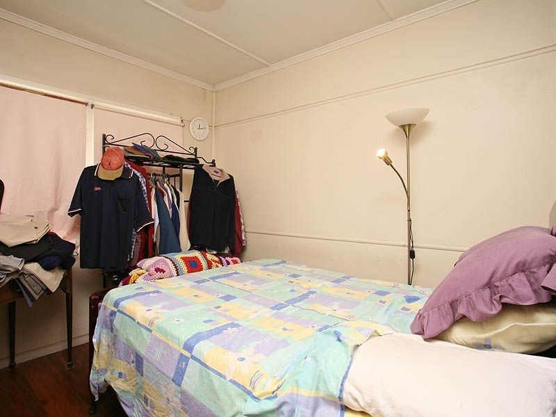 6 Garden Street, Greenslopes QLD 4120