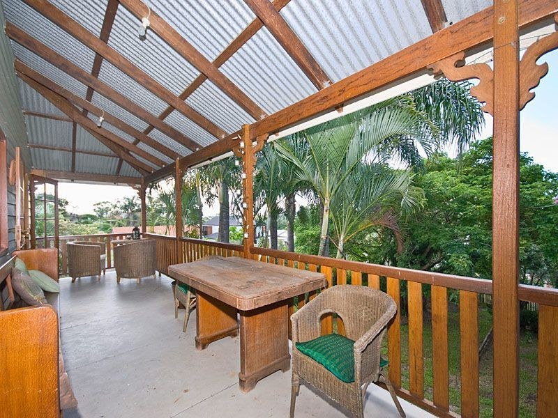 84 Stephen Street, Camp Hill QLD 4152