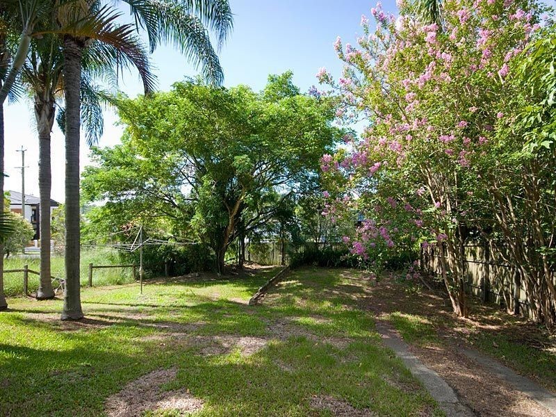 84 Stephen Street, Camp Hill QLD 4152