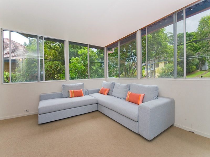 41 Coonara Street, Holland Park QLD 4121