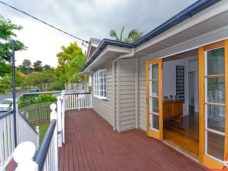 41 Coonara Street, Holland Park QLD 4121