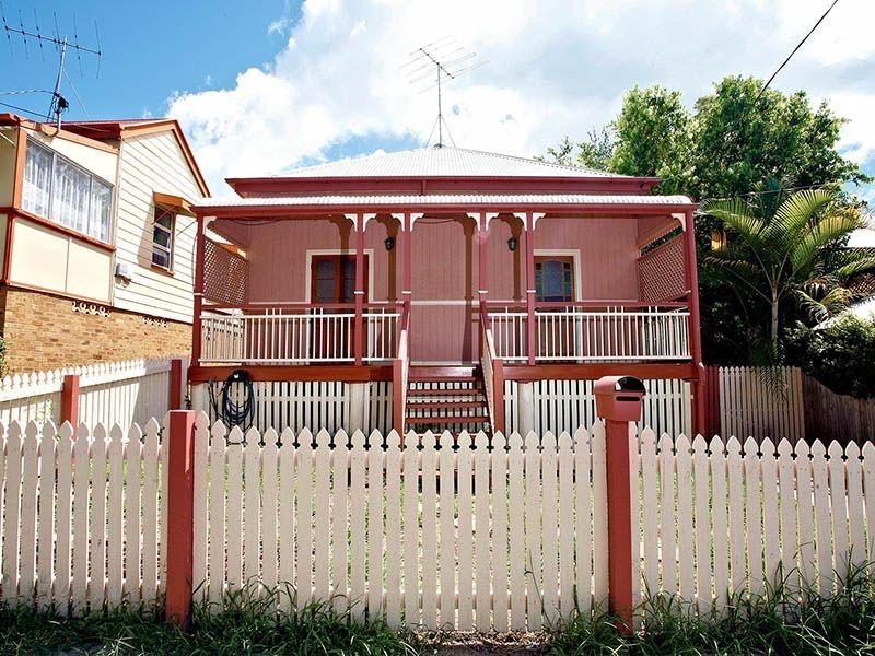 19 Harris Street, Windsor QLD 4030