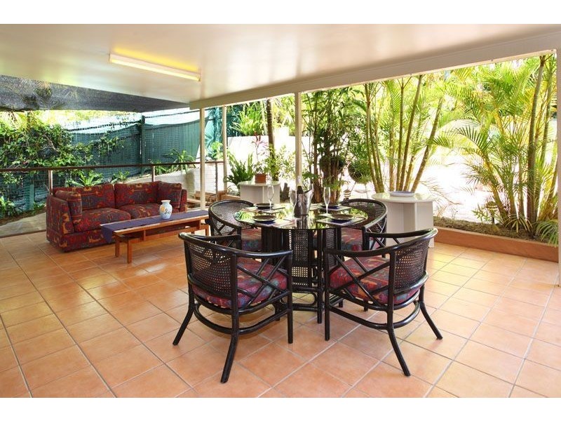 31 Walker Street, Coorparoo QLD 4151