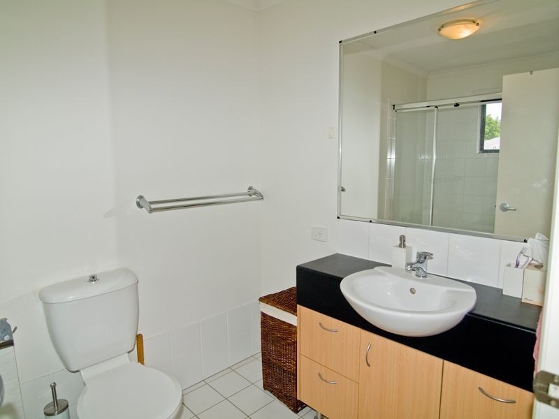 4/34 Rutland Street, Coorparoo QLD 4151