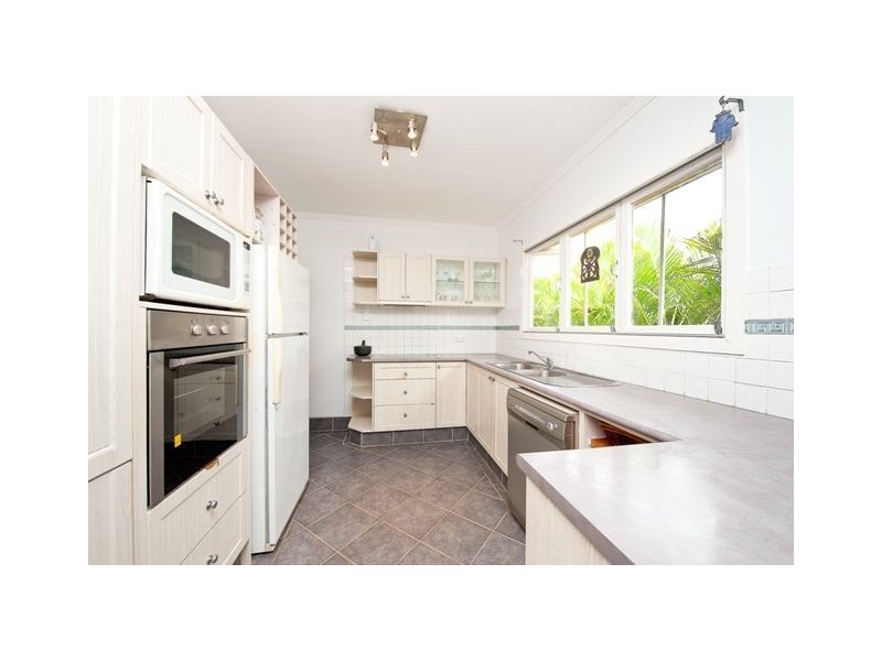 9 Mailey Street, Wishart QLD 4122