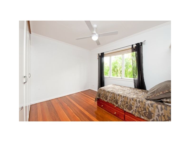 9 Mailey Street, Wishart QLD 4122