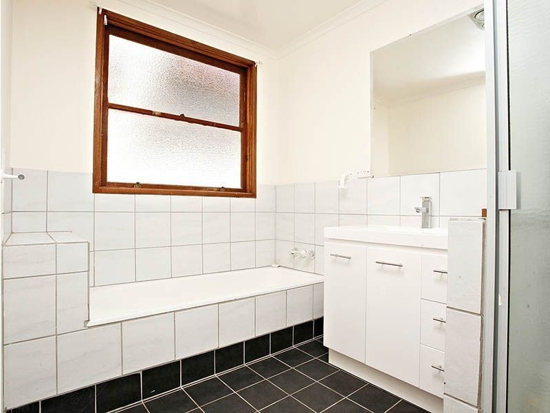 19 Harris Street, Windsor QLD 4030